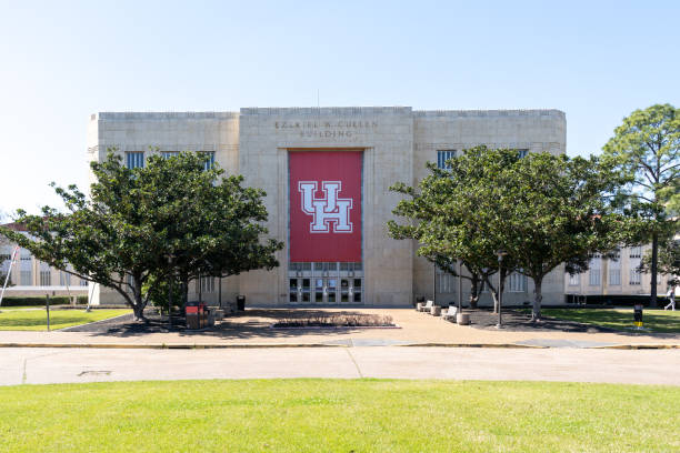University of Houston (UH) | Programs, Tuition Fees & Admissions for International Students